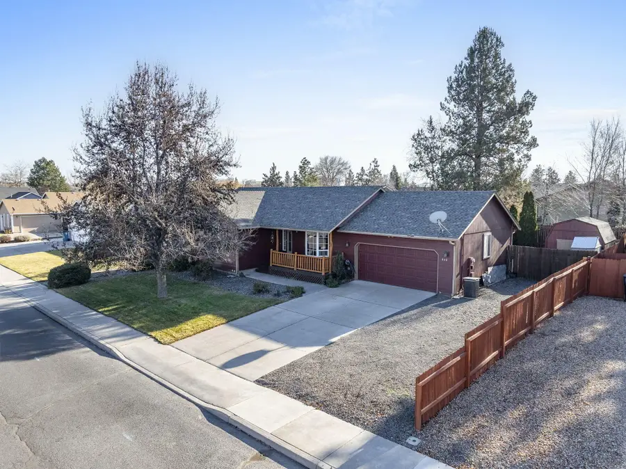 848 NW Negus Lane, Redmond, OR 97756 - Image #3