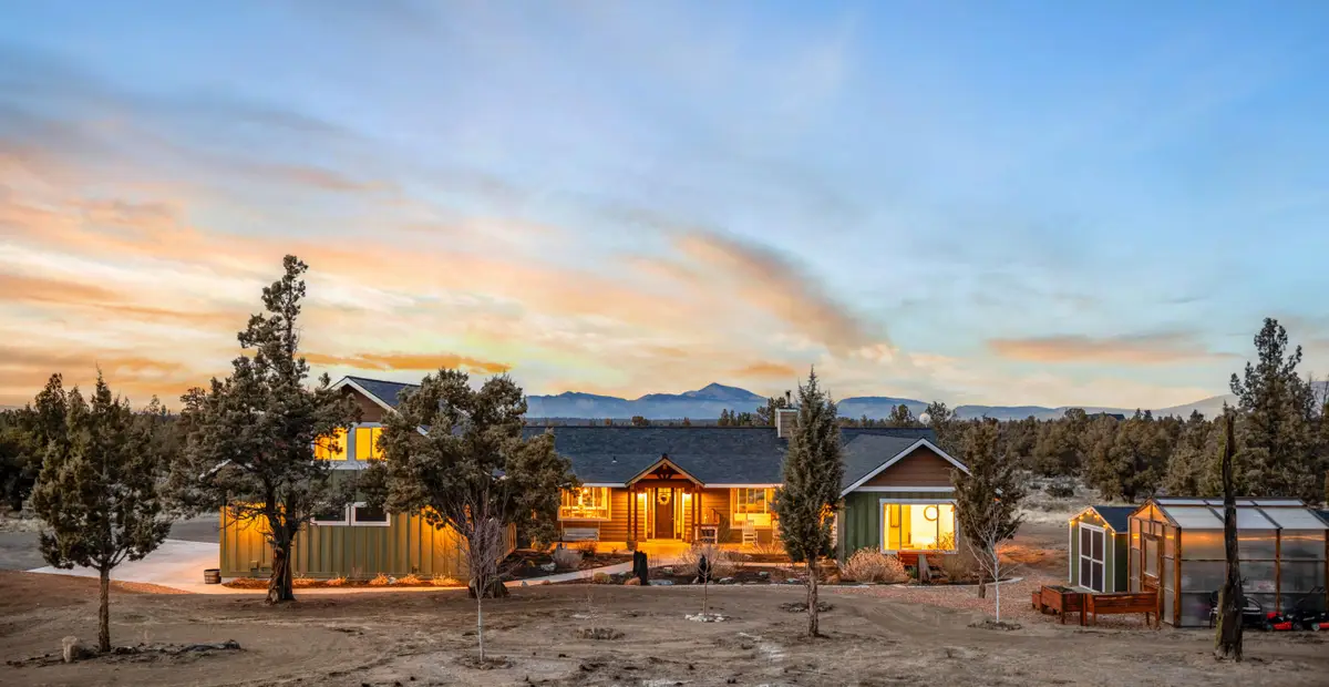 18385 SW Mount Adams Loop, Powell Butte, OR 97753 - #1