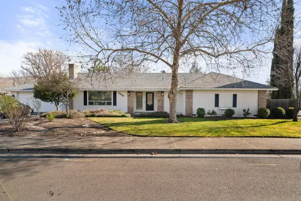 2906 Aldersgate Road, Medford, OR 97504