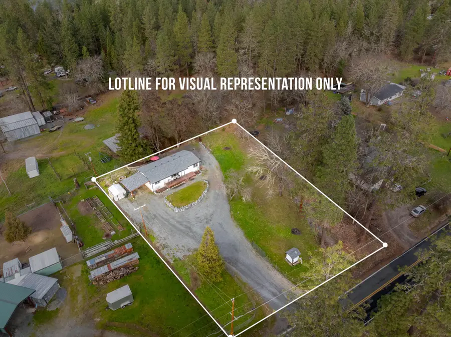 2168 Lonnon Road, Grants Pass, OR 97527 - Image #2