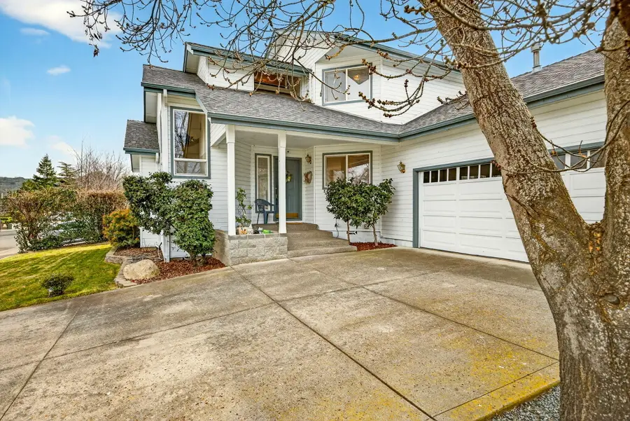 1087 Oak Knoll Drive, Ashland, OR 97520 - Image #3