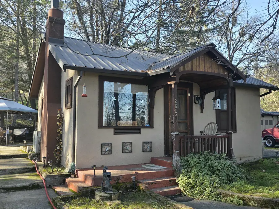 2807 Old Military Road, Medford, OR 97502 - #2