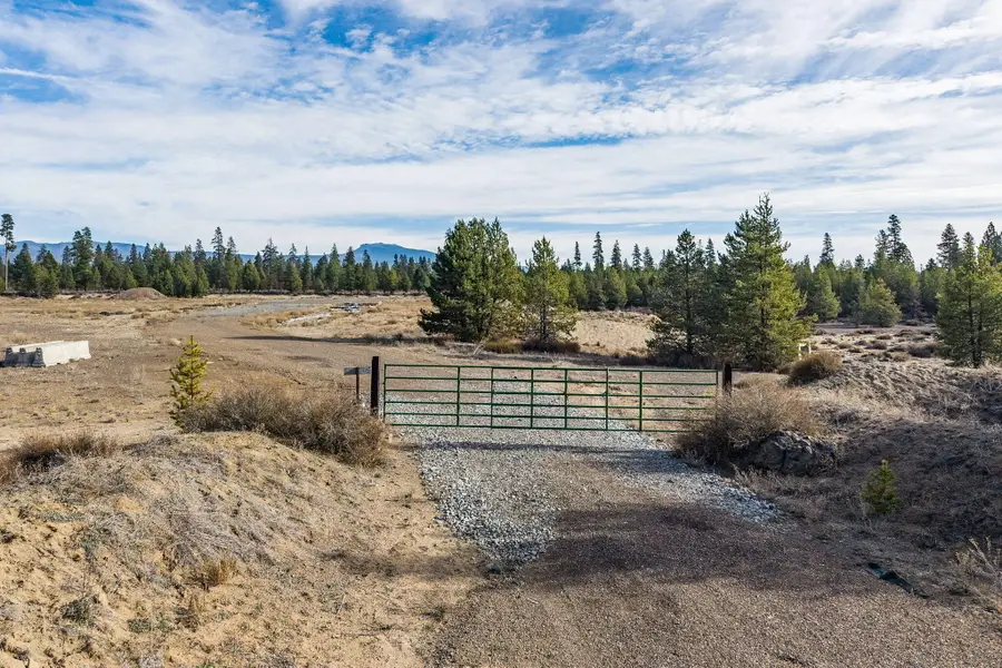 17160 Rosland Road, La Pine, OR 97739 - #3