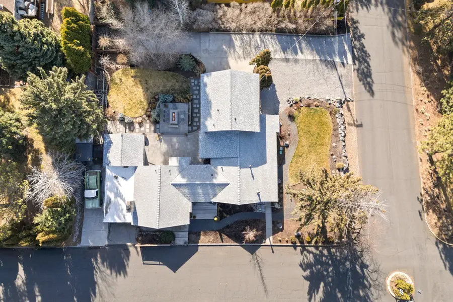 1154 NE 9th Street, Bend, OR 97701 - #3