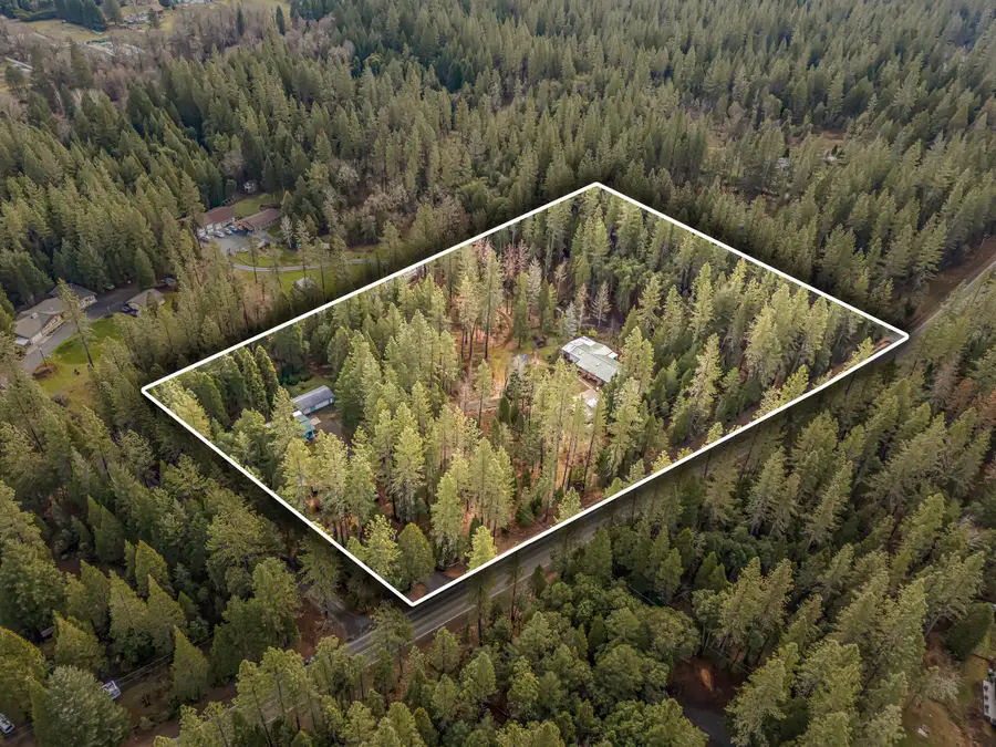 3610 Pleasant Creek Road, Rogue River, OR 97537 - #2