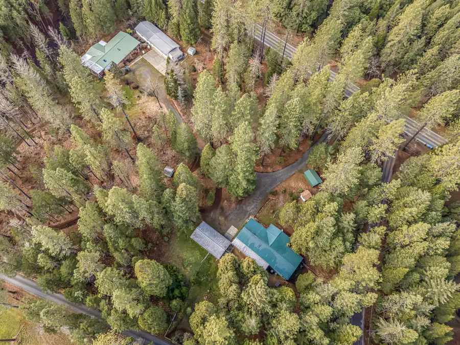 3610 Pleasant Creek Road, Rogue River, OR 97537 - #3