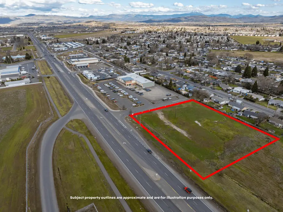 8074 Crater Lake Highway, White City, OR 97503 - #3