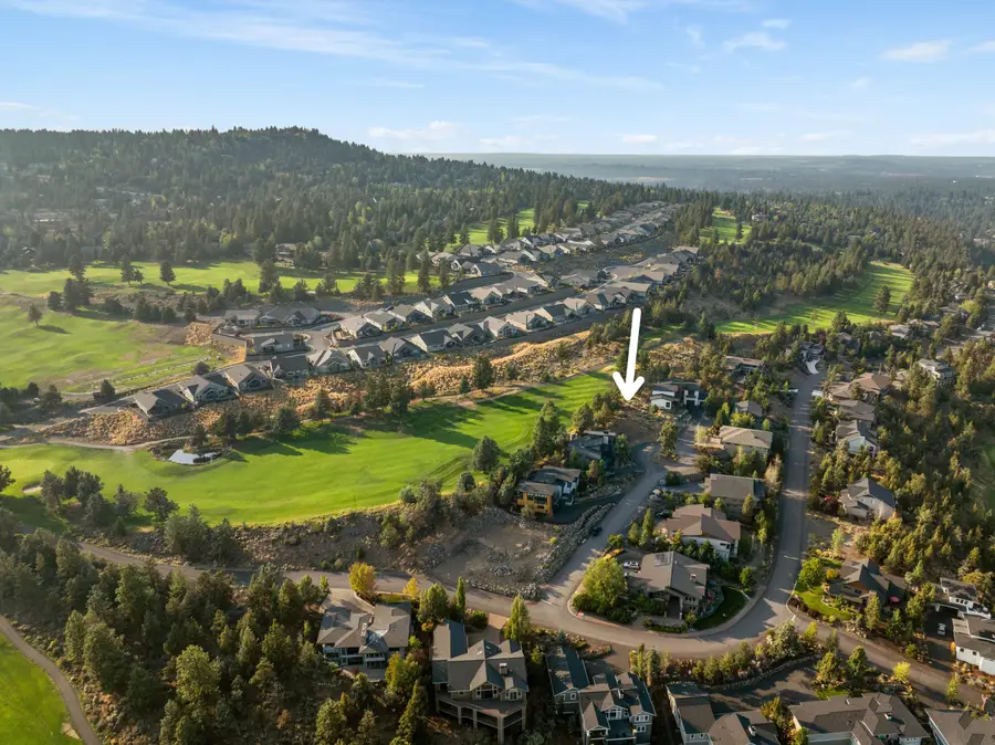 3385 NW Eighteenth Fairway Place, Bend, OR 97703 - #2