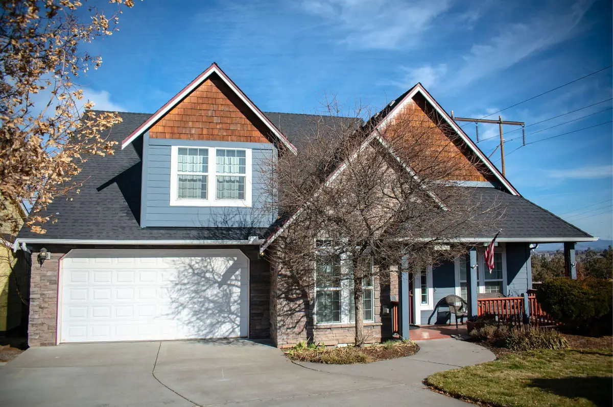 3995 SW Salmon Avenue, Redmond, OR 97756 - #1