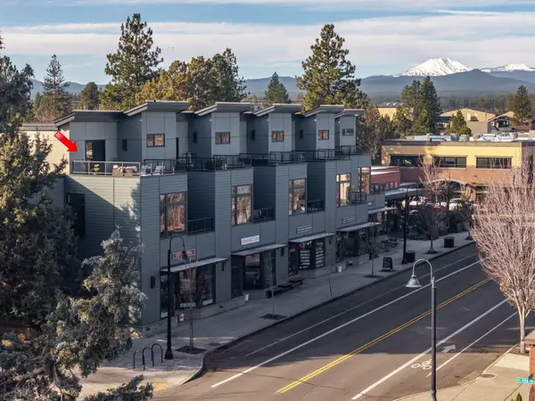 2735 NW Crossing Drive #201, Bend, OR 97703