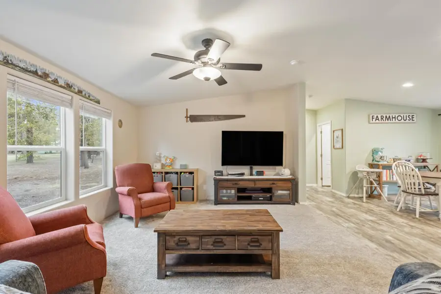 51974 Wickiup Avenue, La Pine, OR 97739 - #3