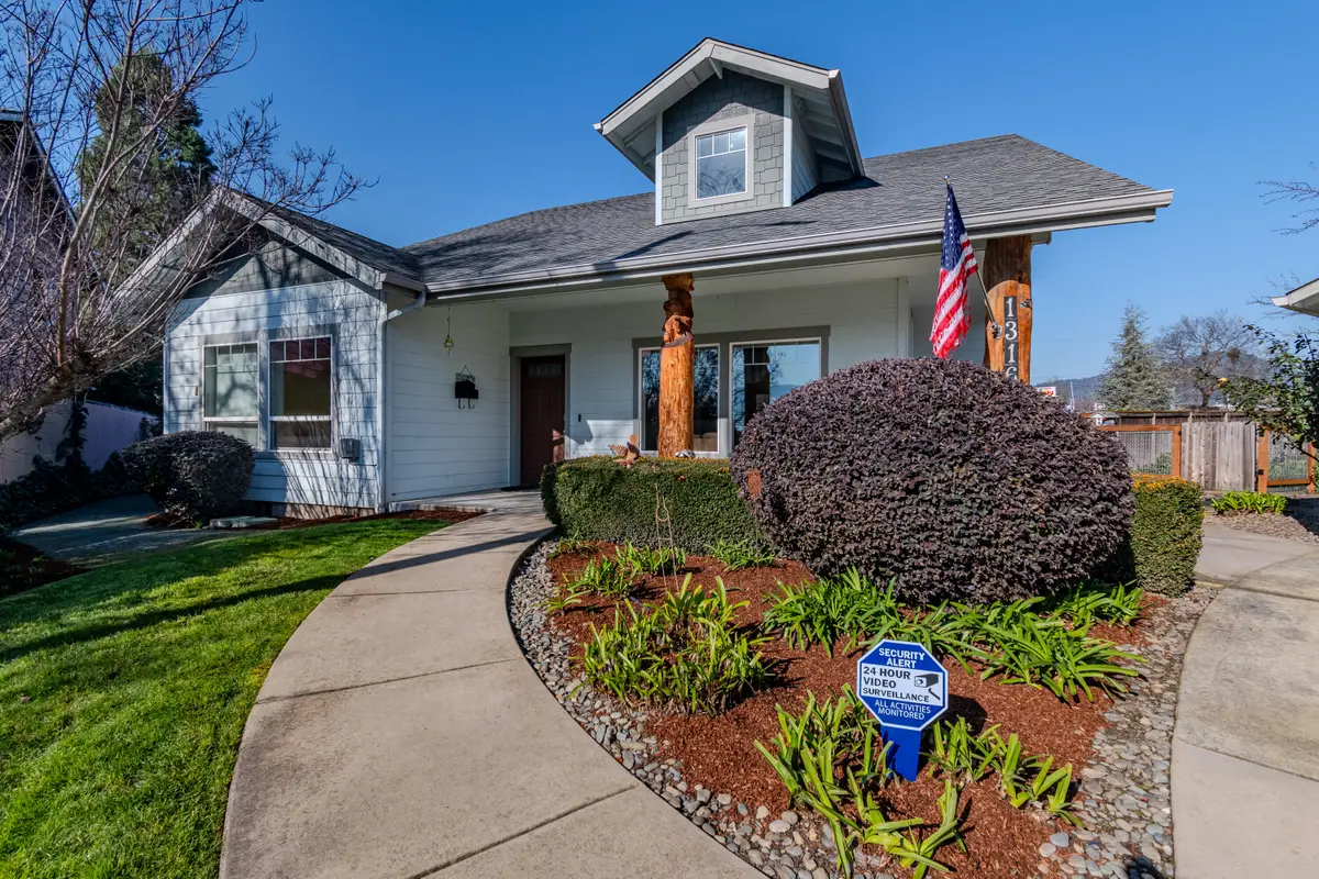 1316 NE Foster Way, Grants Pass, OR 97526 - #1