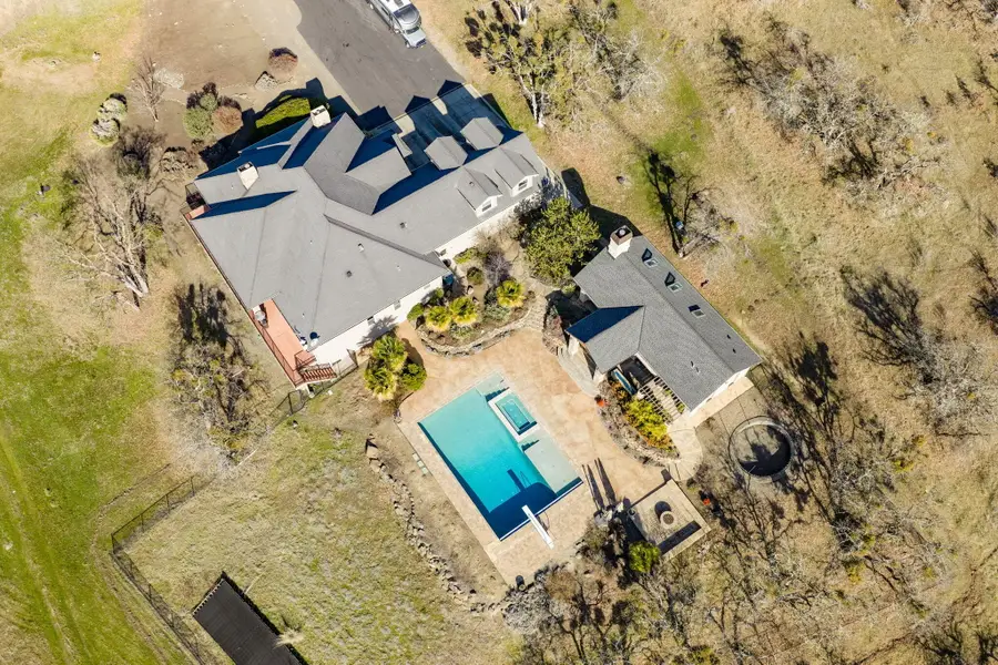 4182 N Roxy Drive, Medford, OR 97504 - Image #3