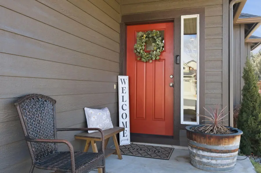 21331 NE Eagle Crossing Avenue, Bend, OR 97701 - #2