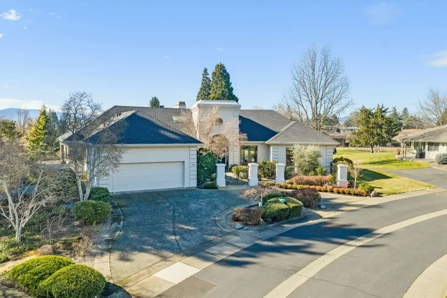 3192 Arnold Palmer Way, Medford, OR 97504 - #3