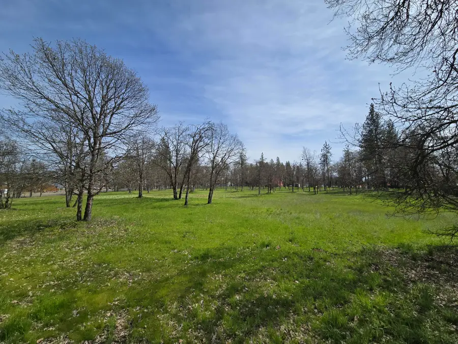 Echo Way, Eagle Point, OR 97524 - #3