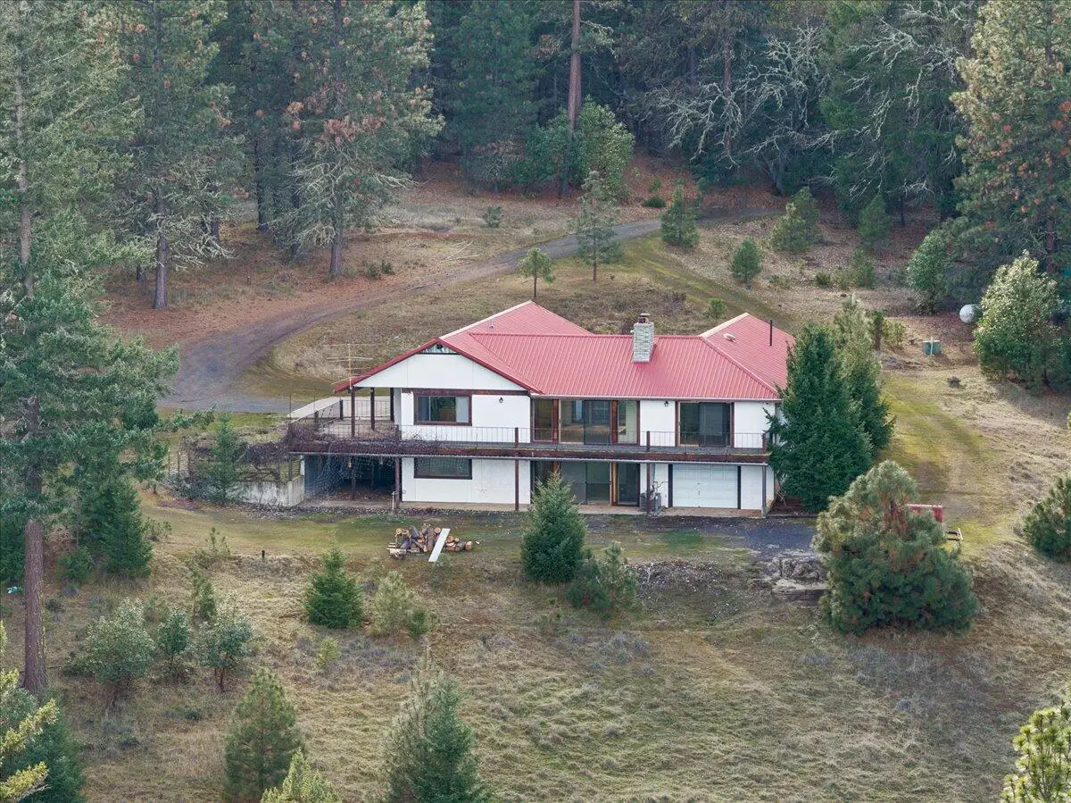 2501 Wagon Trail Drive, Jacksonville, OR 97530 - #1