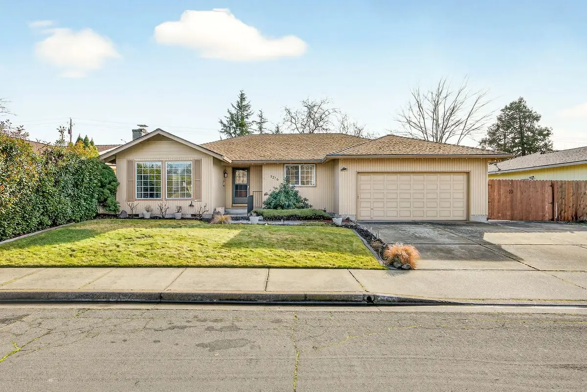 3216 Century Way, Medford, OR 97504 - Image #1