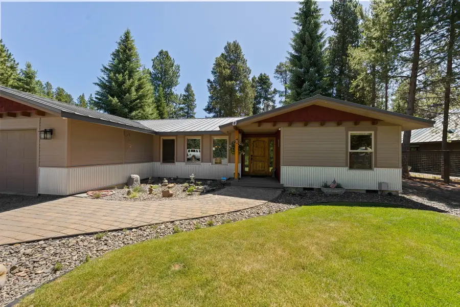 56532 Eclipse Drive, Bend, OR 97707 - #3