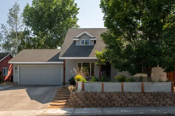 804 NE Providence Drive, Bend, OR 97701