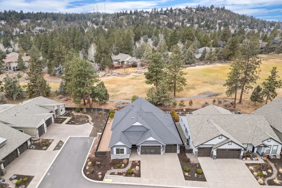 3031 NW Hidden Ridge Drive, Bend, OR 97703 - #2