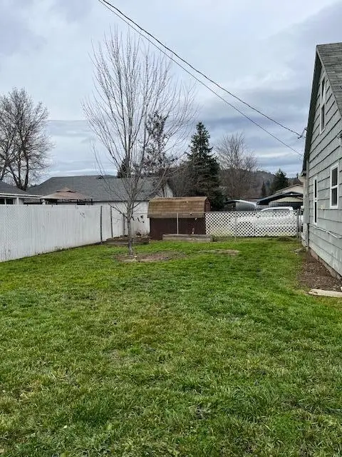 1720 SW Bridge Street, Grants Pass, OR 97526 - #3