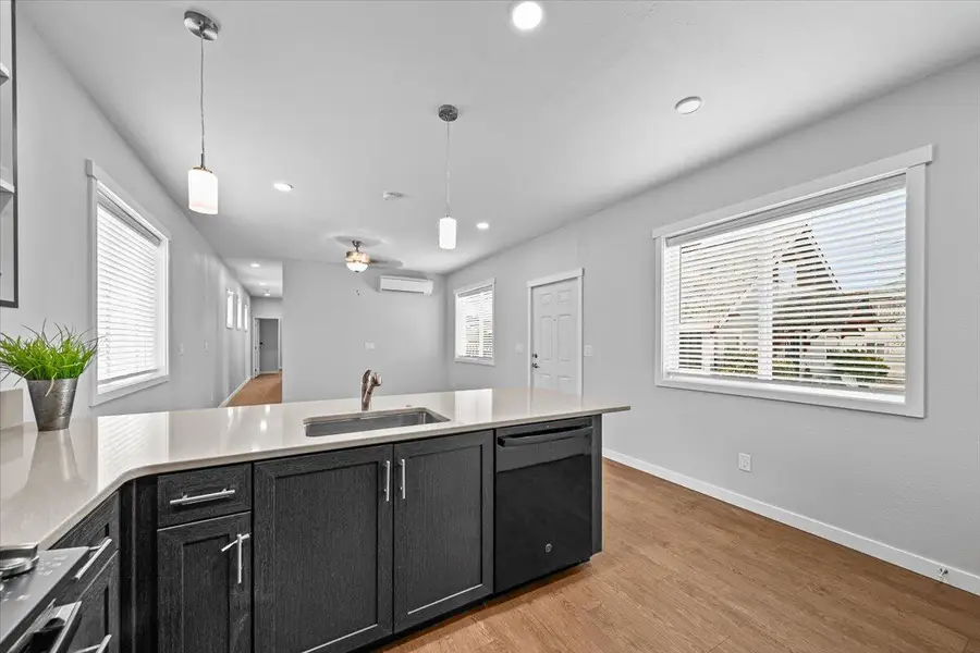 2625 Redwood Avenue, Grants Pass, OR 97527 - #3