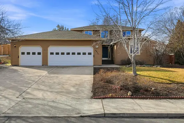2917 SW 37th Court, Redmond, OR 97756