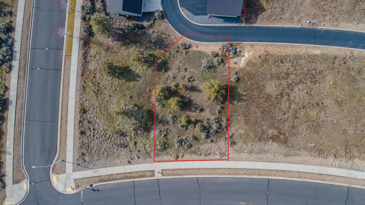 464 SE Manzanita Drive, Madras, OR 97741 - #1