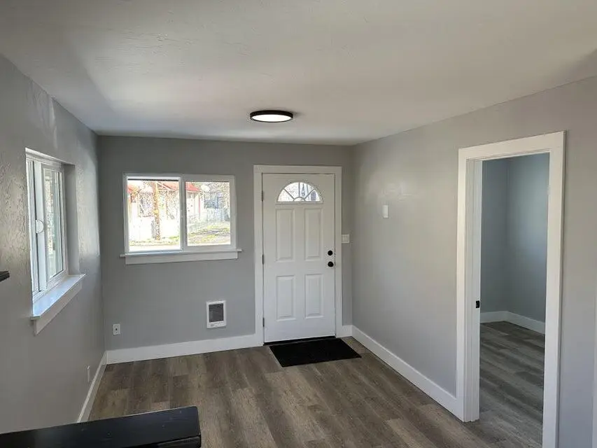 2432 Orchard Avenue, Klamath Falls, OR 97601 - #3