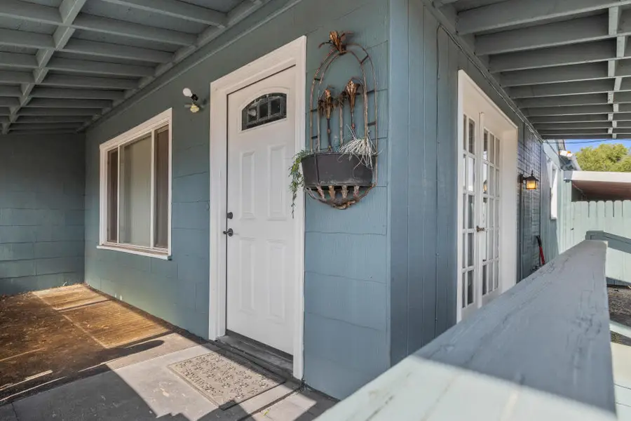 1633 Division Street, Klamath Falls, OR 97601 - #2