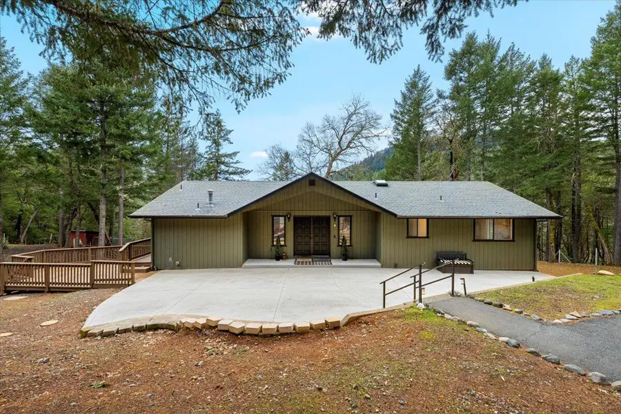 350 Splendor Drive, Wilderville, OR 97543 - #2