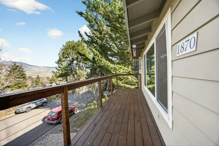 1872 Hope Street, Ashland, OR 97520 - #3