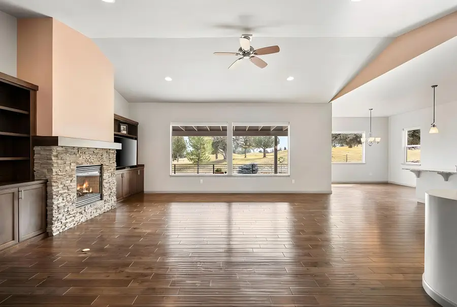 890 Cinnamon Teal Drive, Redmond, OR 97756 - #3