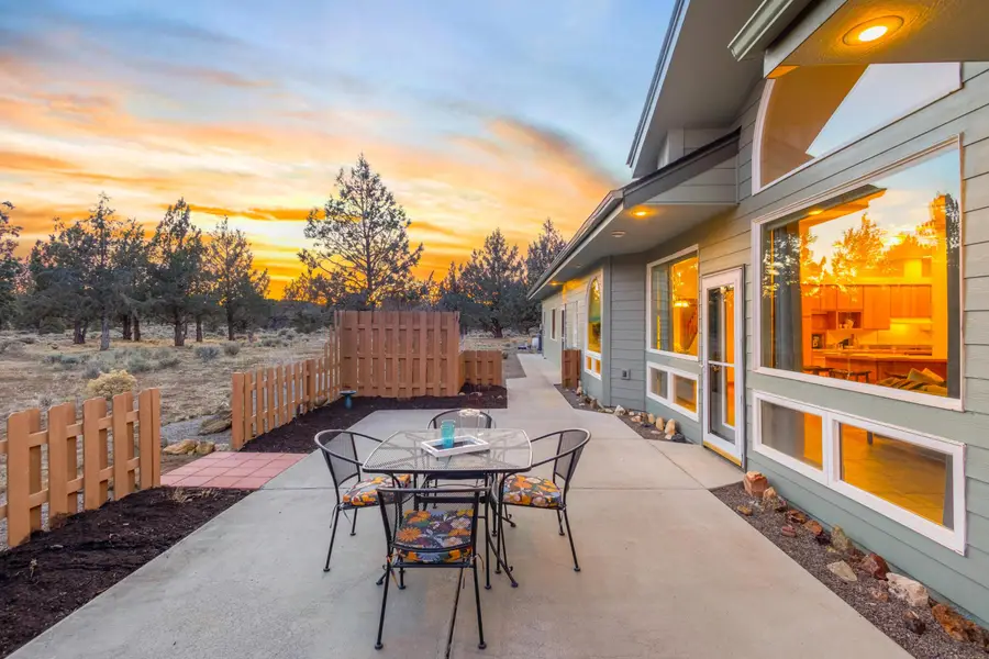 23445 Butterfield Trail, Bend, OR 97702 - #2