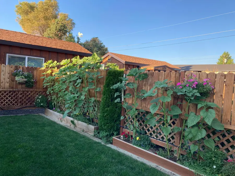 1456 SW 17th Street Sw, Redmond, OR 97756 - #3