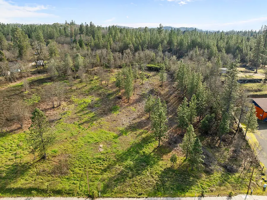 Galice Road #35-06-20-A0-002704-00, Merlin, OR 97532 - #2