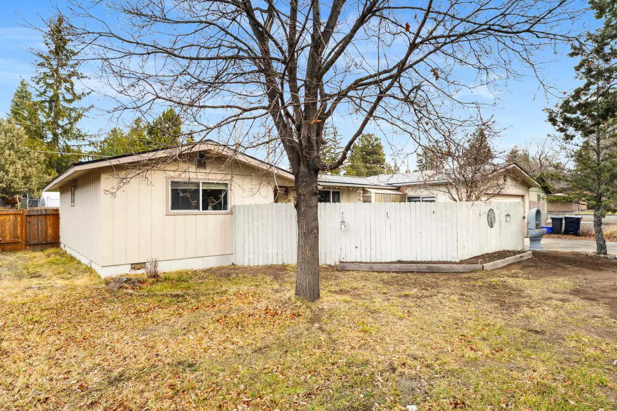 1540 NE Bear Creek Road, Bend, OR 97701 - #1