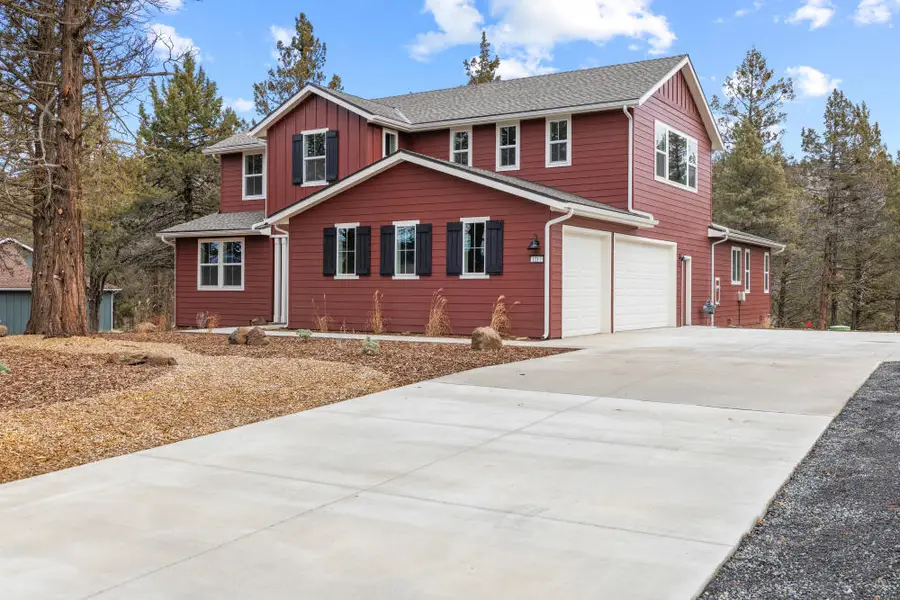 1217 Vine Maple Drive, Klamath Falls, OR 97601 - #3