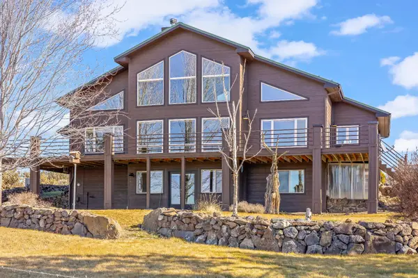 1164 SW Parrish Lane, Powell Butte, OR 97753