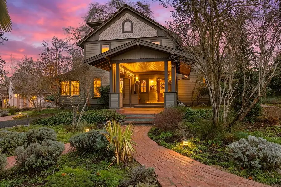 668 N Main Street, Ashland, OR 97520 - #2