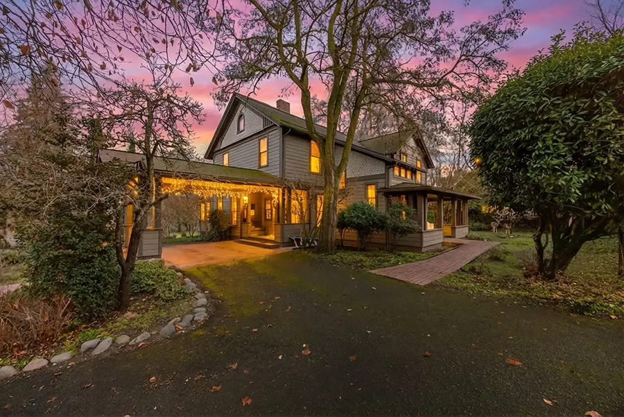 668 N Main Street, Ashland, OR 97520 - #3