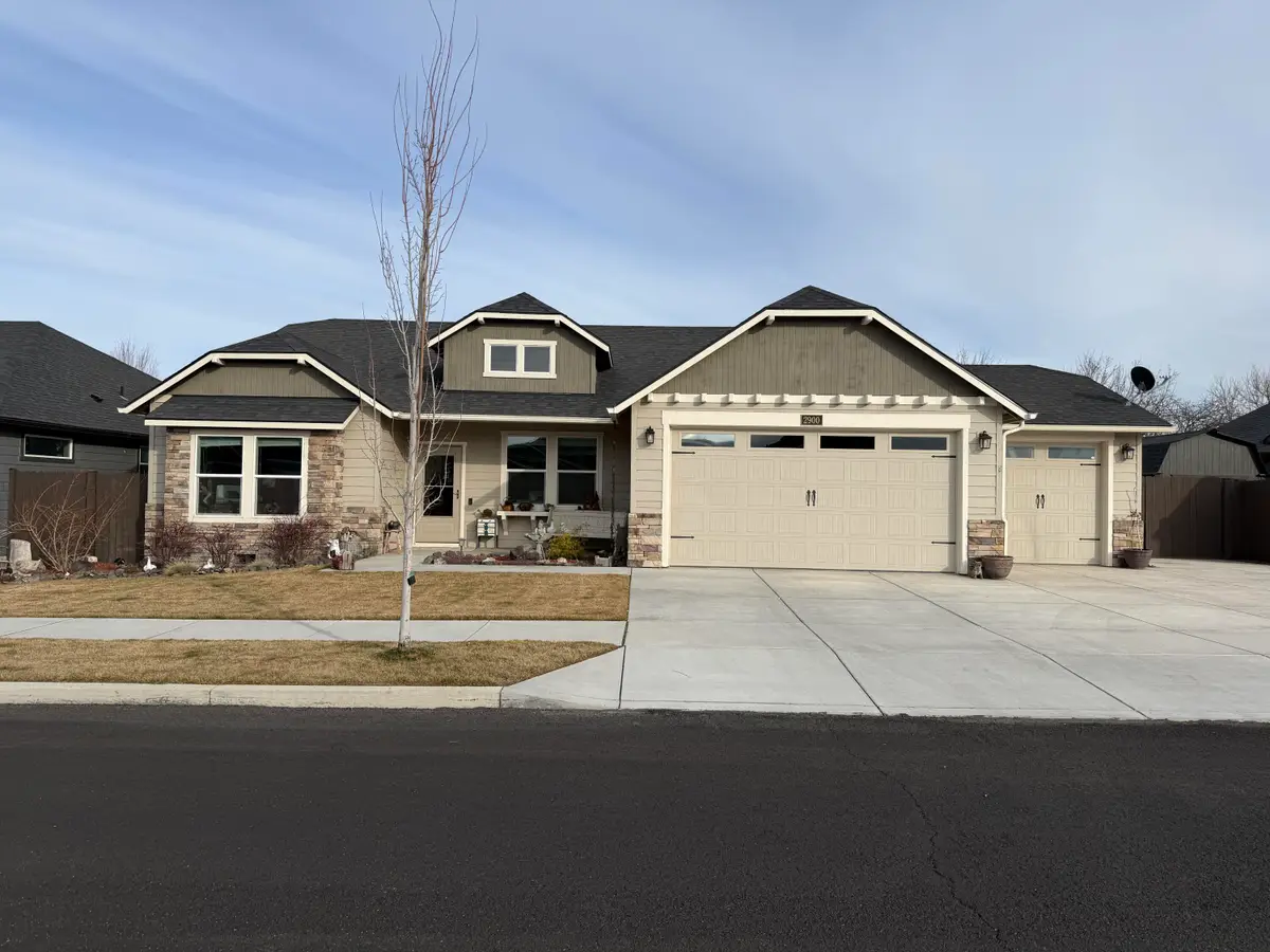 2900 NW 23rd Street, Redmond, OR 97756 - #1
