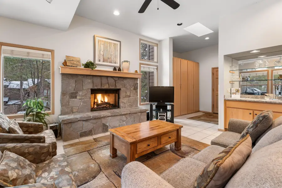 57327 Beaver Ridge Loop #6, Sunriver, OR 97707 - #2