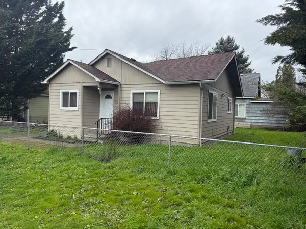 800 SE 12th Street, Grants Pass, OR 97526