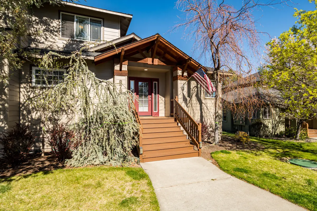 879 Golden Pheasant Drive, Redmond, OR 97756 - #1