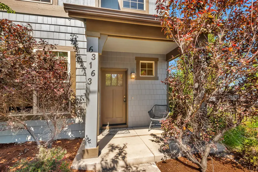 63163 Boyd Acres Road, Bend, OR 97701 - #3