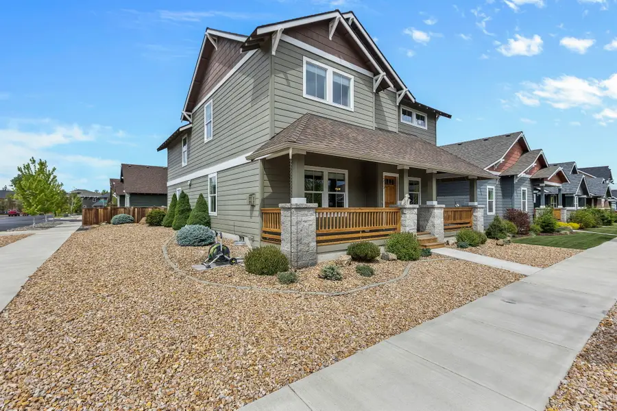 2713 NE Black Oak Place, Bend, OR 97701 - #3