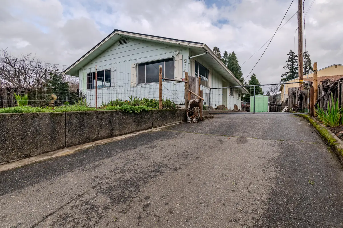 214 Berglund Street, Rogue River, OR 97537 - #1