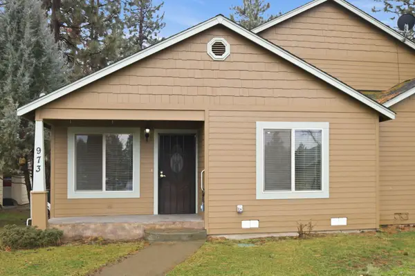 973 E Cascade Avenue, Sisters, OR 97759